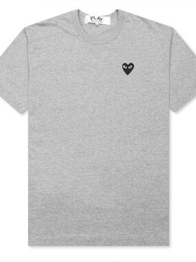 Comme des Garcons PLAY
Vintage Japan 2009
Black Heart Emblem Grey Tee 
M